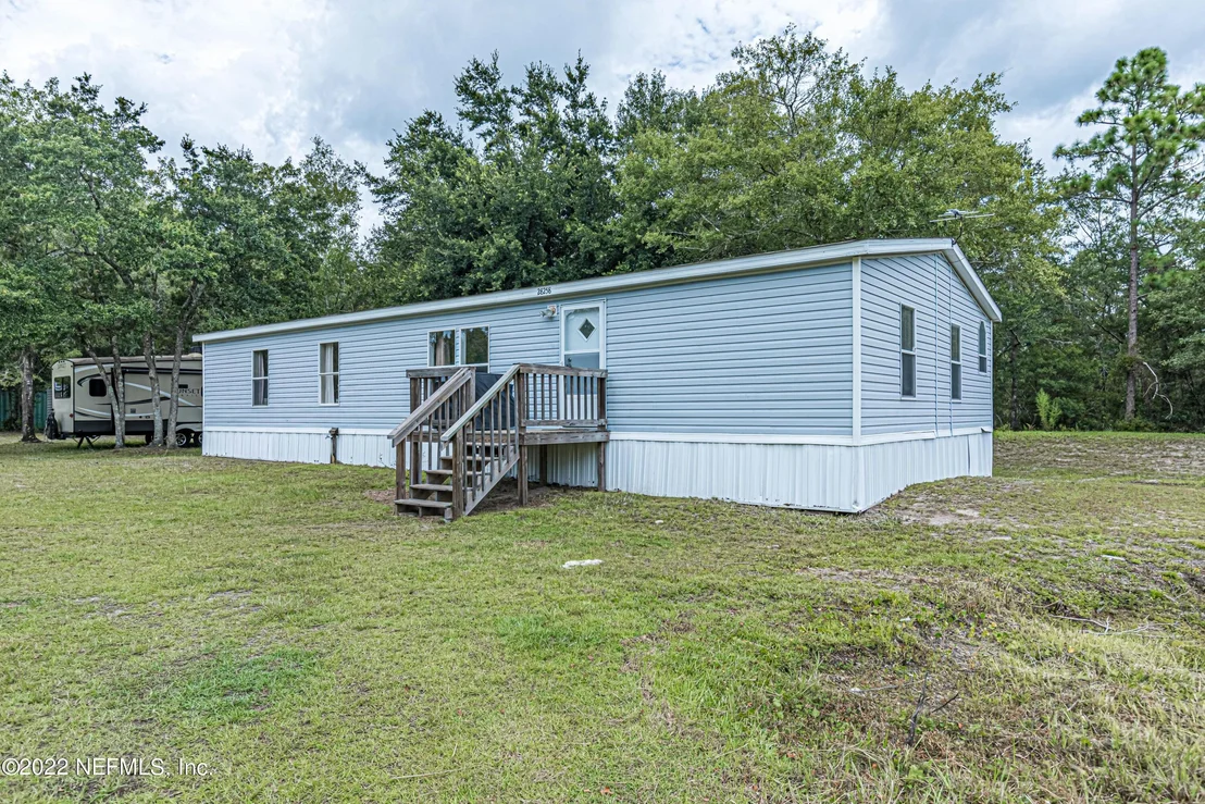 Photo of 28258 TRINITY Lane