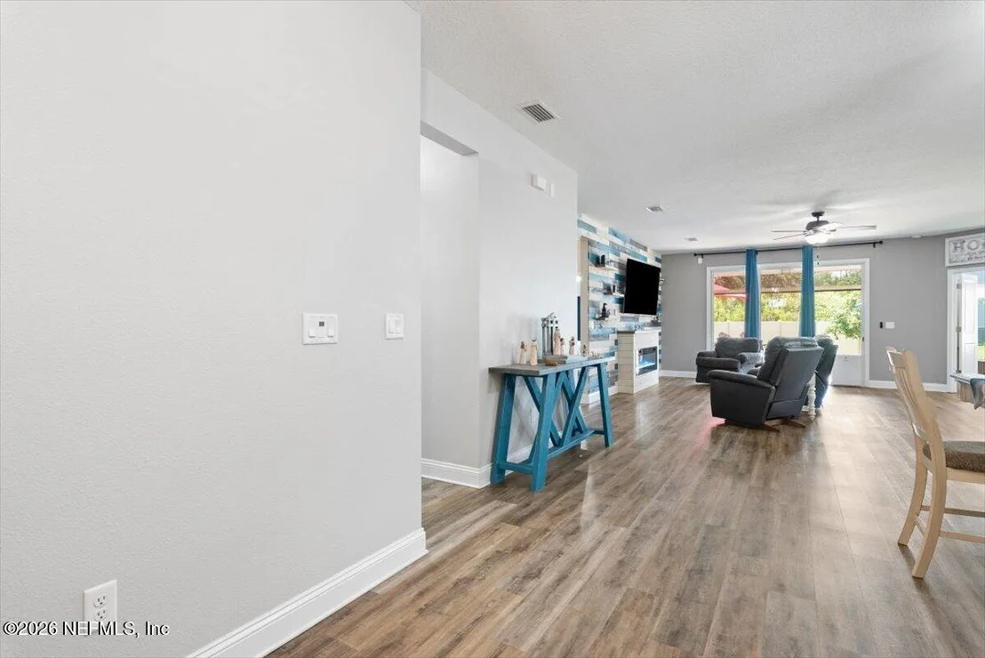 Photo of 24 CONSTANCE Lane