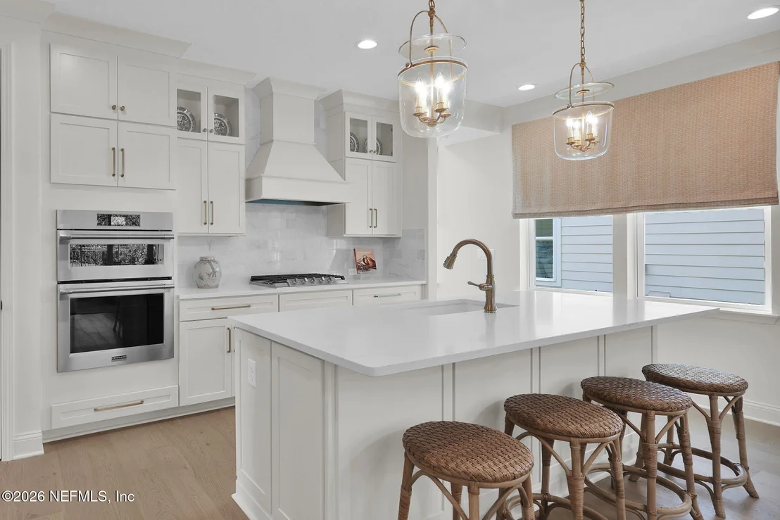 Photo of 240 SEAMARK Drive