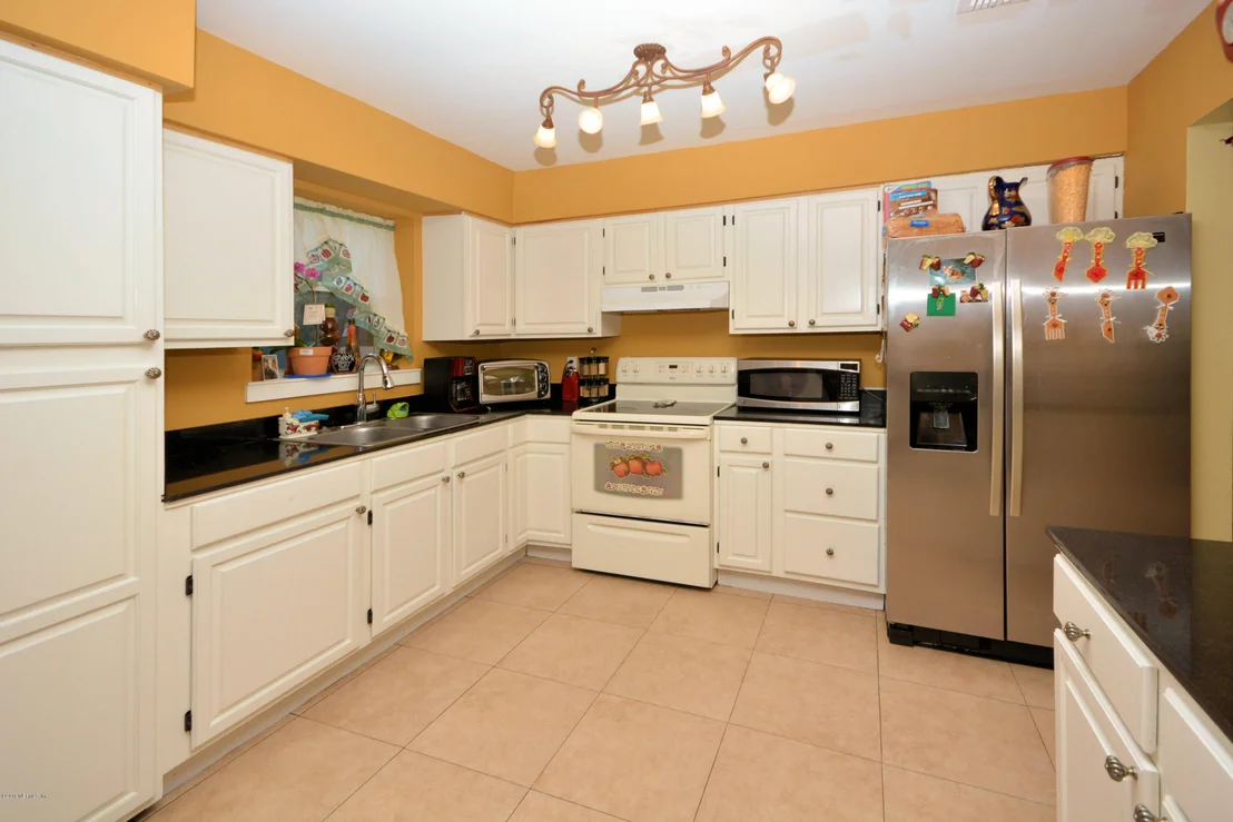 Photo of 10316 JOLYNN Road