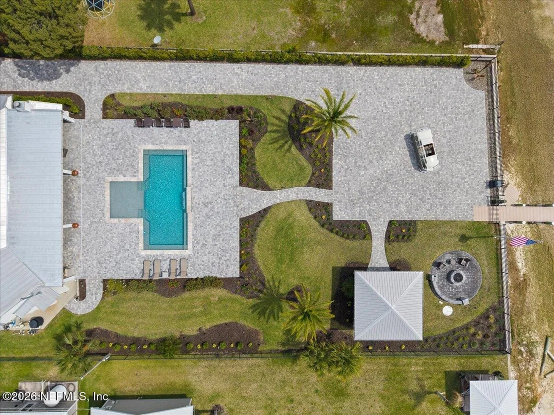 Photo of 9136 HECKSCHER Drive