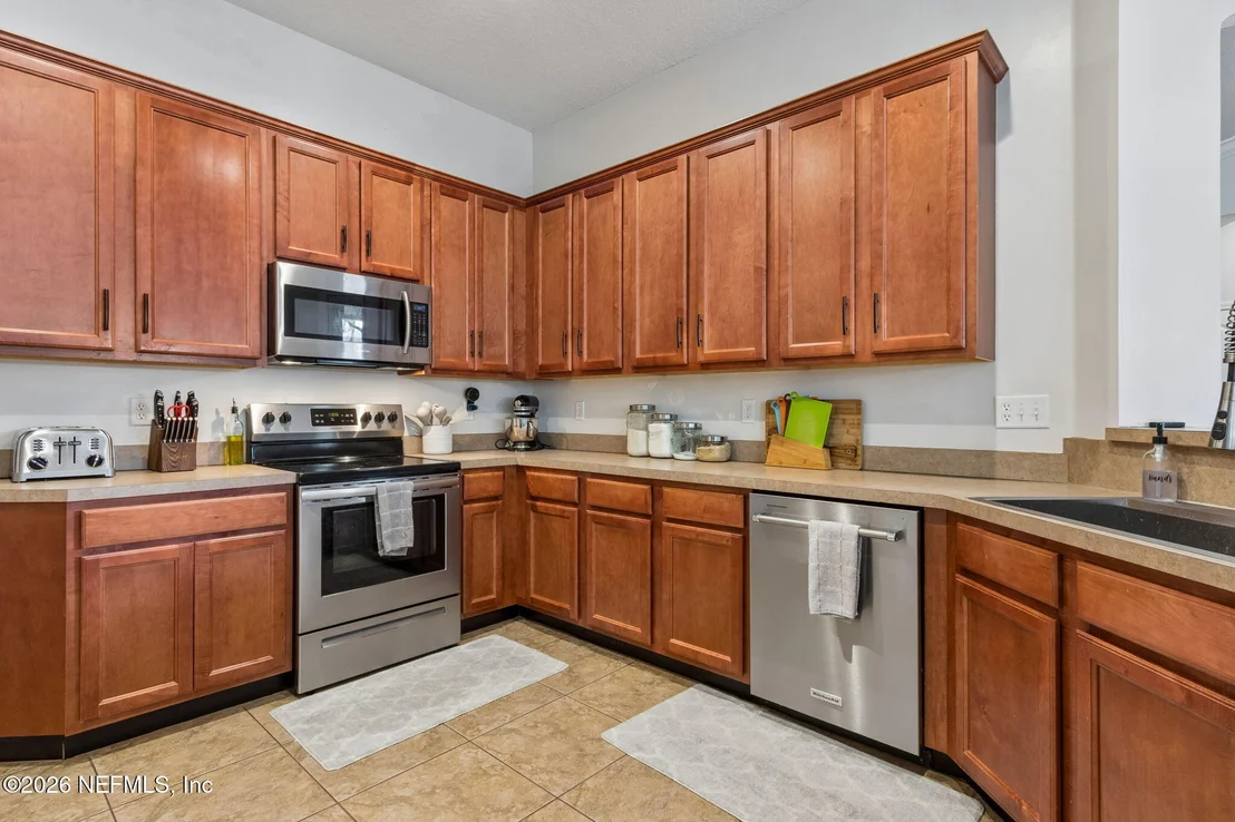 Photo of 3738 CARDINAL OAKS Circle