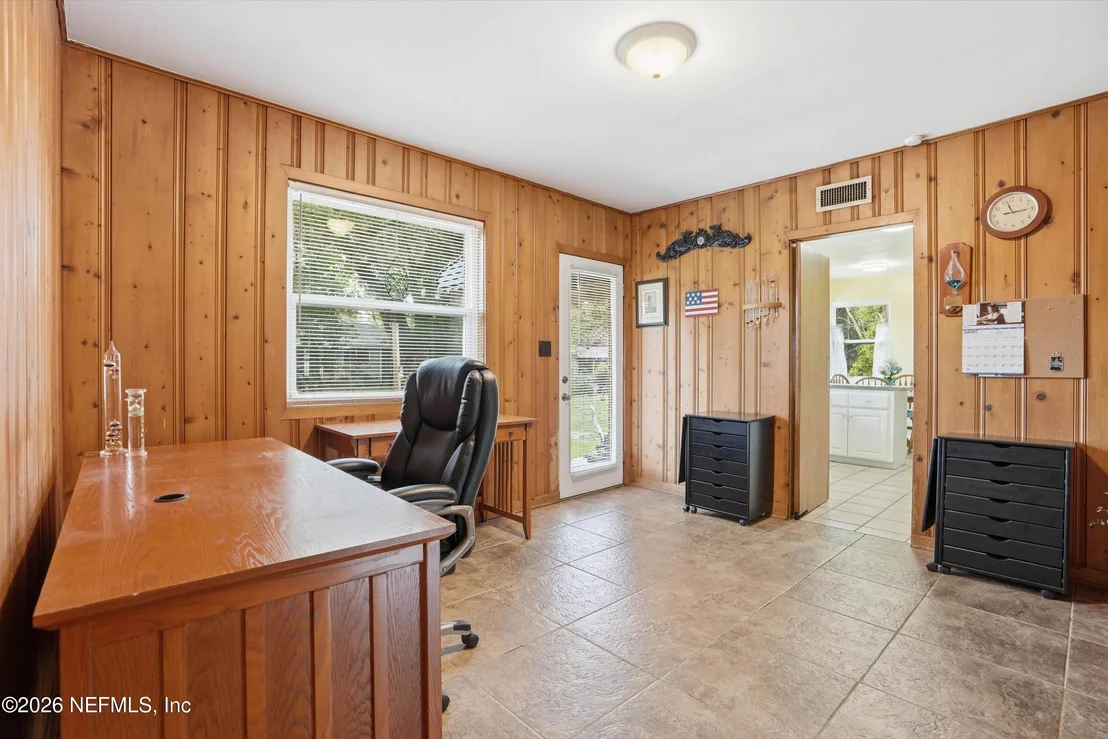 Photo of 1426 GLENGARRY Road