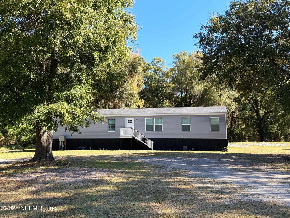 Photo of 22325 STATE ROAD 16