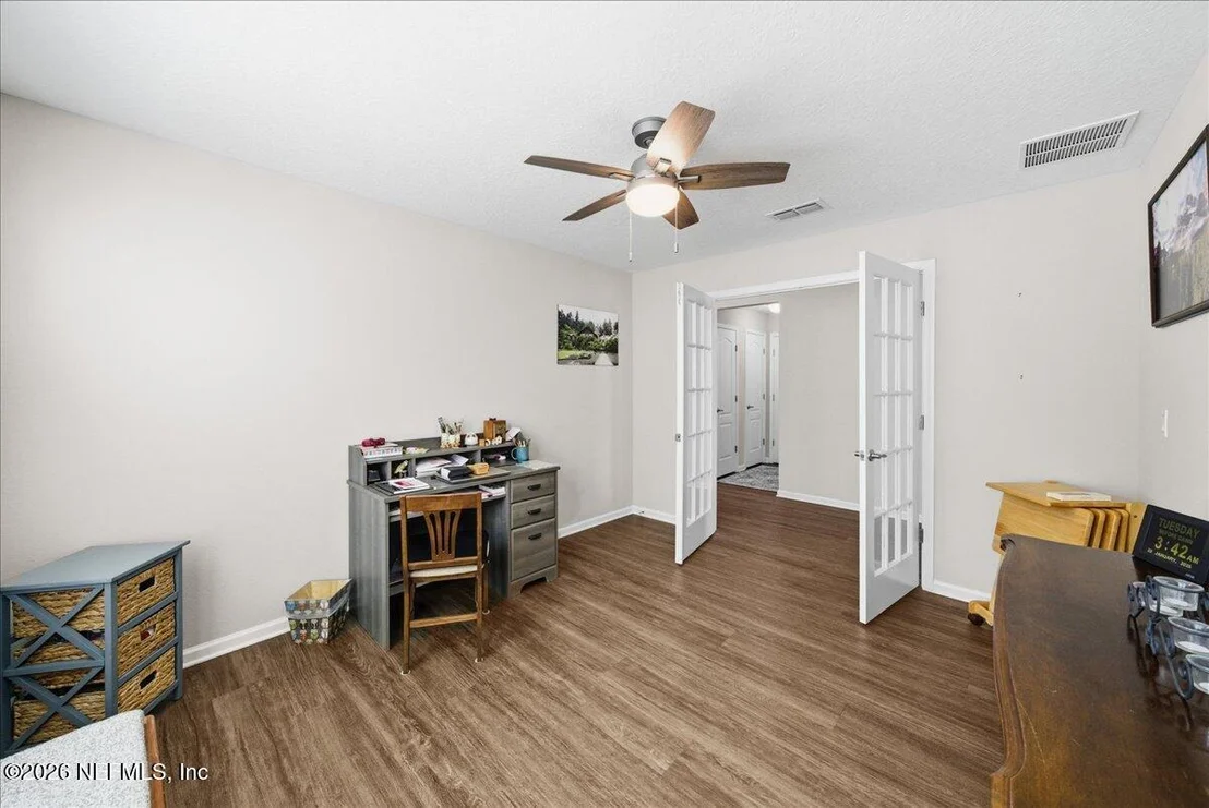 Photo of 494 VONRON Drive