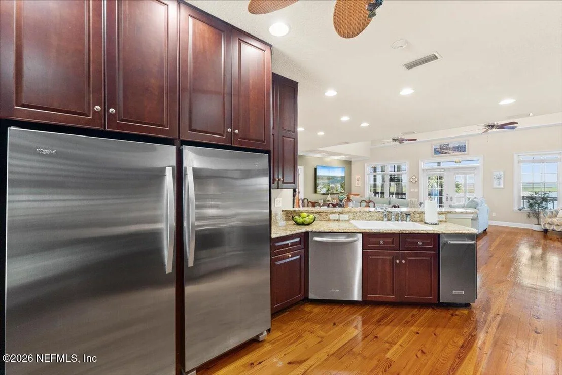 Photo of 9839 HECKSCHER Drive