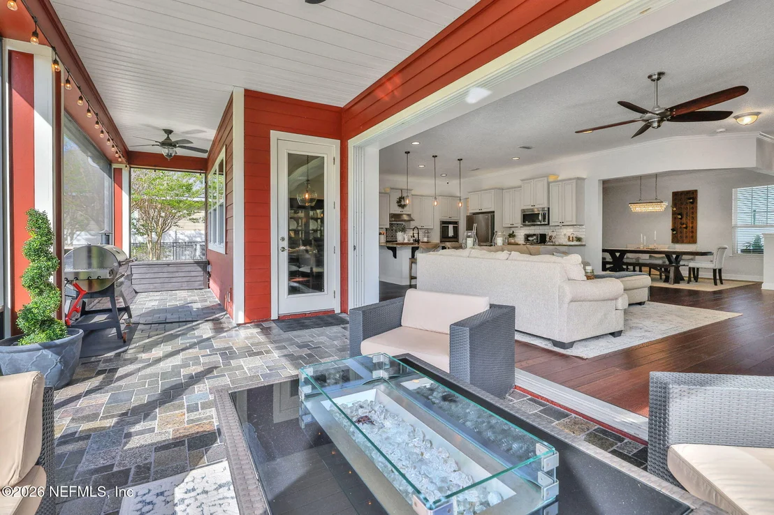 Photo of 550 BRAMBLY VINE Drive