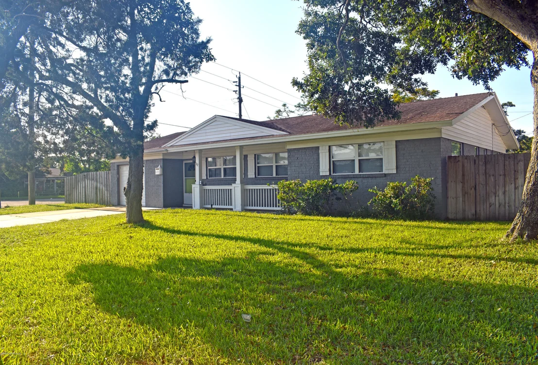 Photo of 52 SEA PARK Drive