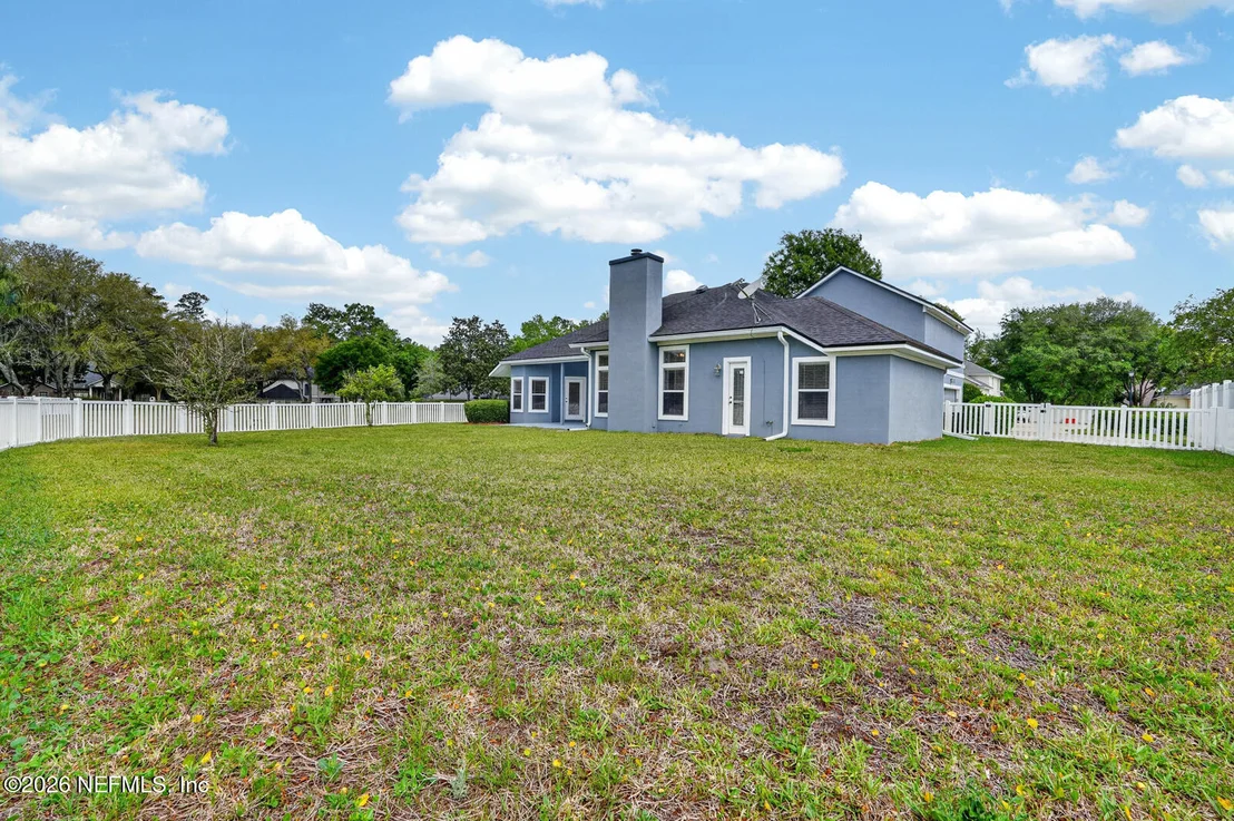Photo of 1104 HIDEAWAY Drive N