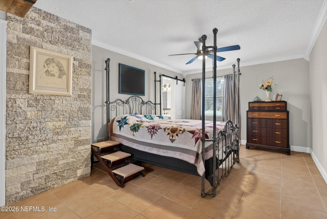 Photo of 2556 BOTTOMRIDGE Drive