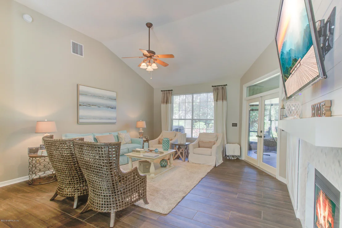 Photo of 337 LOLLY Lane