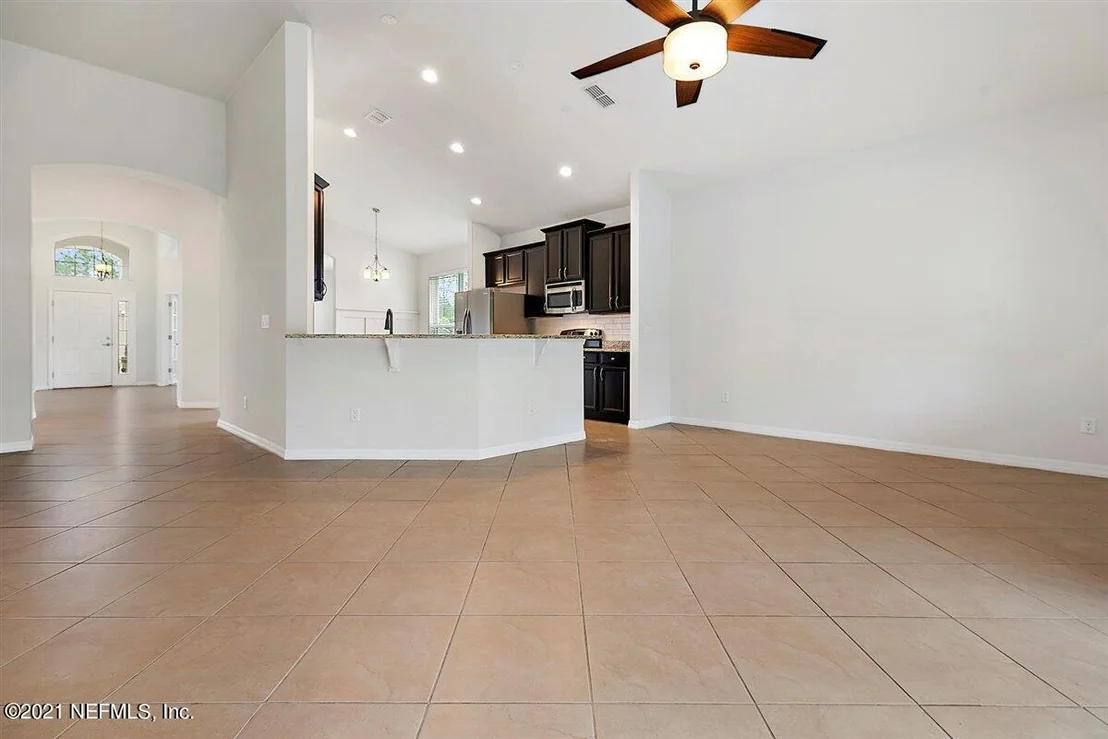 Photo of 833 BATTERSEA Drive