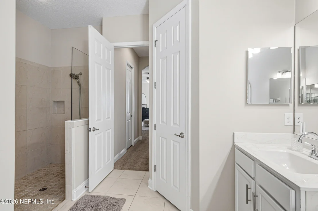 Photo of 338 WILLOW WINDS Parkway