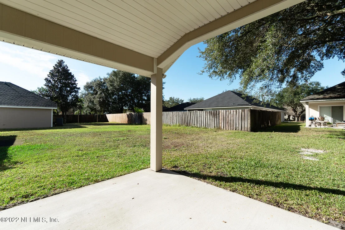 Photo of 1054 MOOSEHEAD Drive