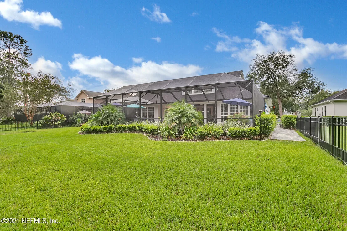 Photo of 724 EAGLE POINT Drive