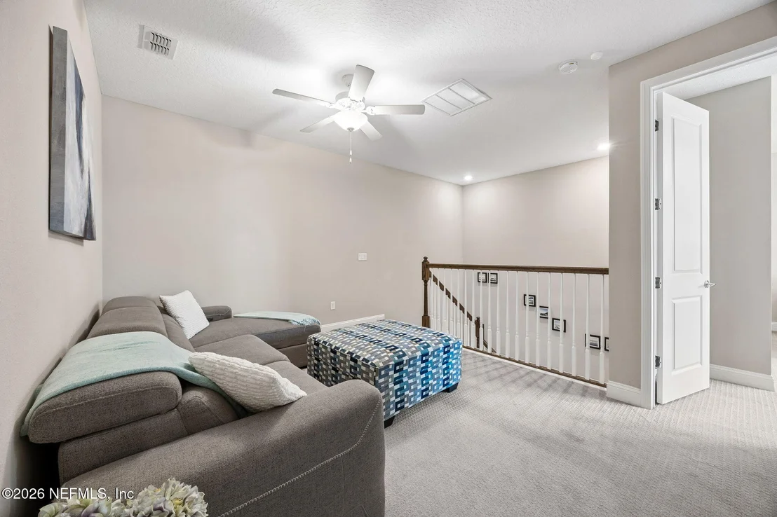 Photo of 323 ASPINWALL Parkway