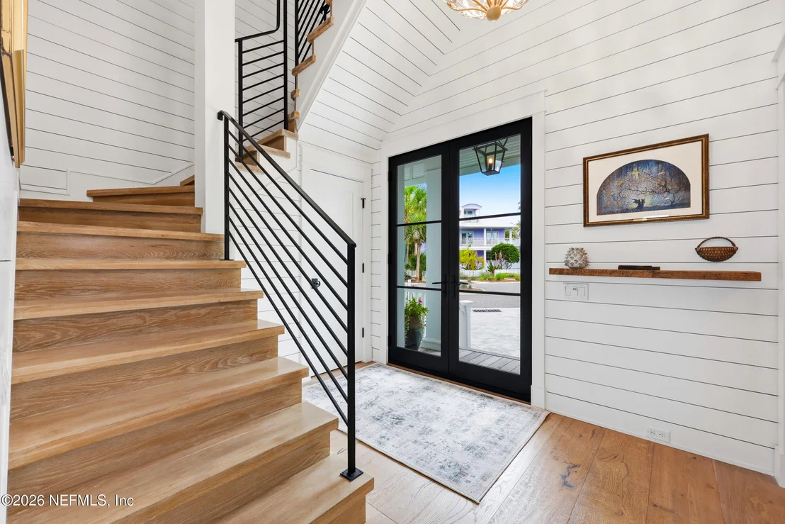 Photo of 688 OCEAN PALM Way