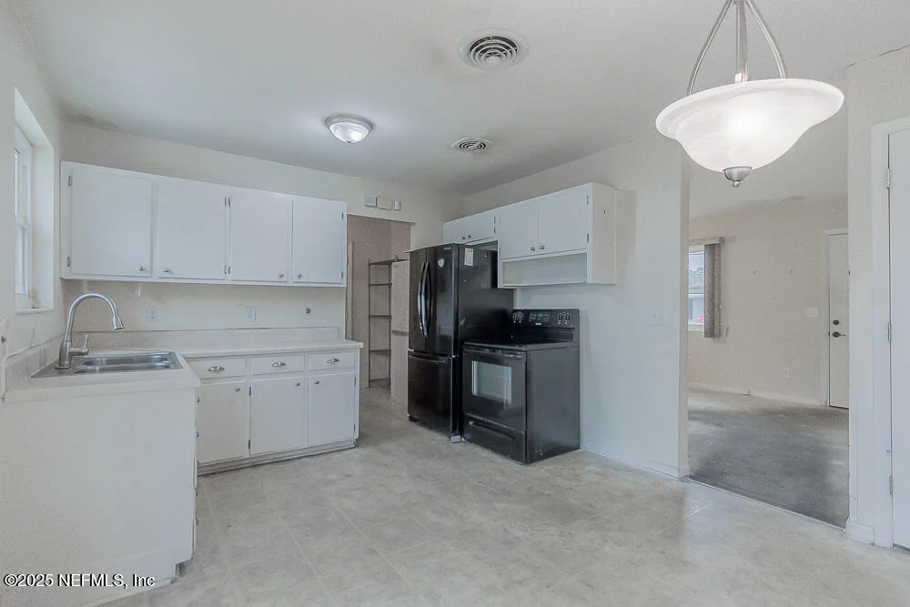 Photo of 4504 BARNES Road