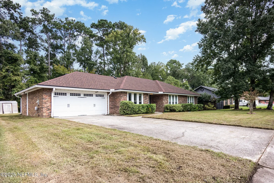 Photo of 2549 STONEBRIDGE Drive