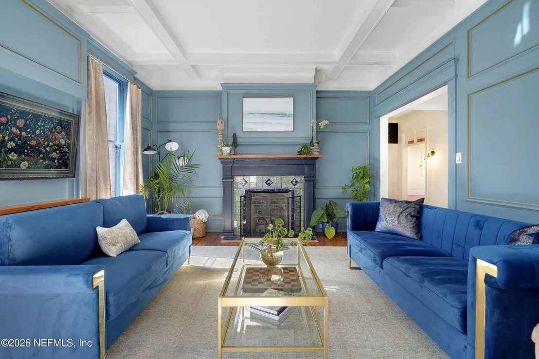 Photo of 290 ST. GEORGE Street