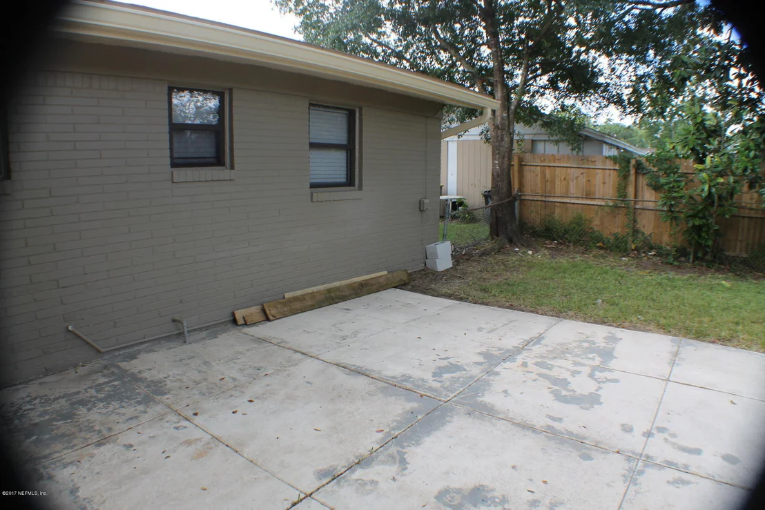 Photo of 4450 BEGBIE Drive