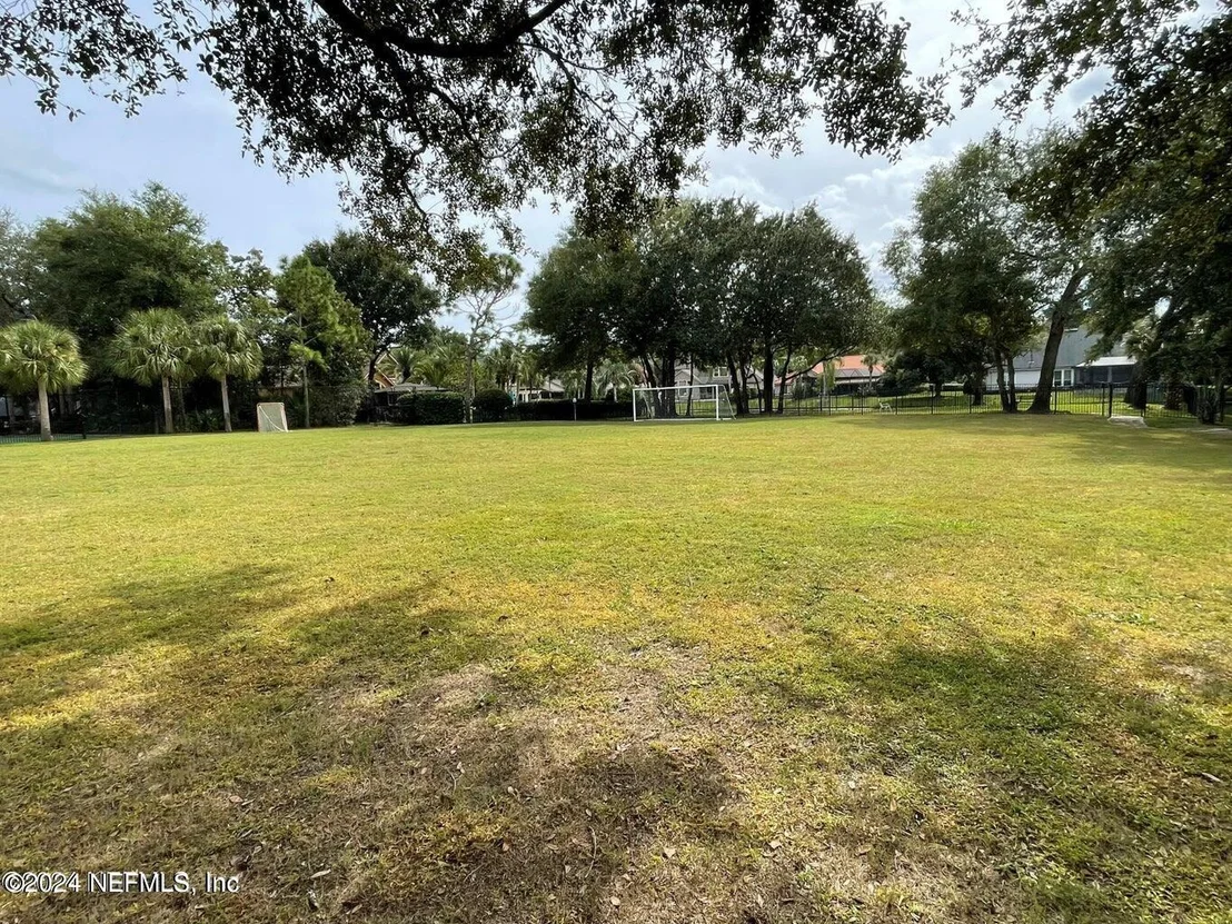 Photo of 13874 WEEPING WILLOW Way