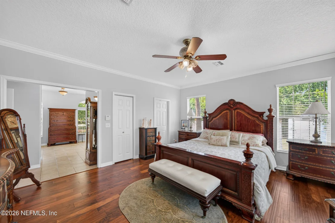 Photo of 1045 CEDAR BAY Road