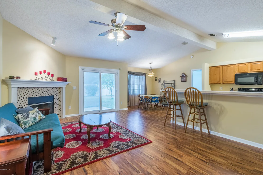 Photo of 525 WHITE JASMINE Way