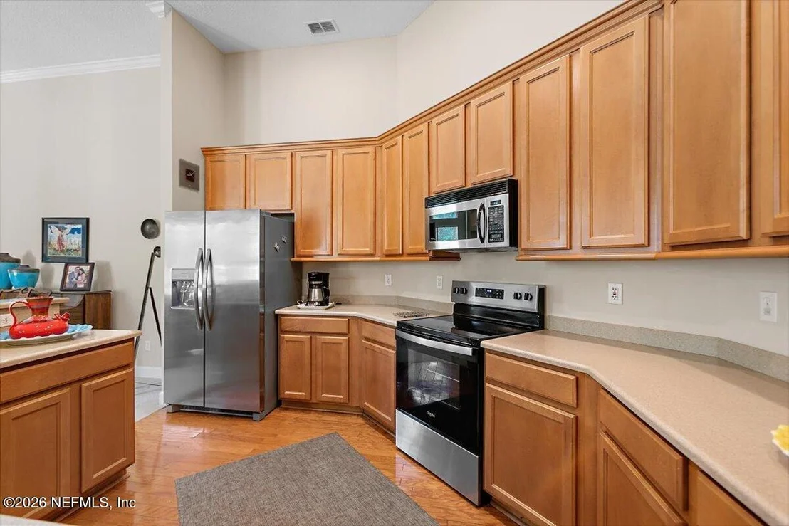 Photo of 1700 E COBBLESTONE Lane