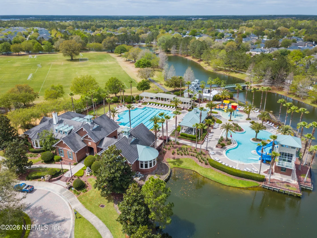 Photo of 1019 MOOSEHEAD Drive