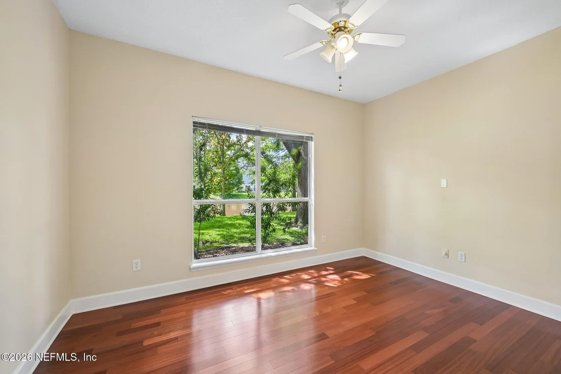 Photo of 1833 BLUEBONNET Way