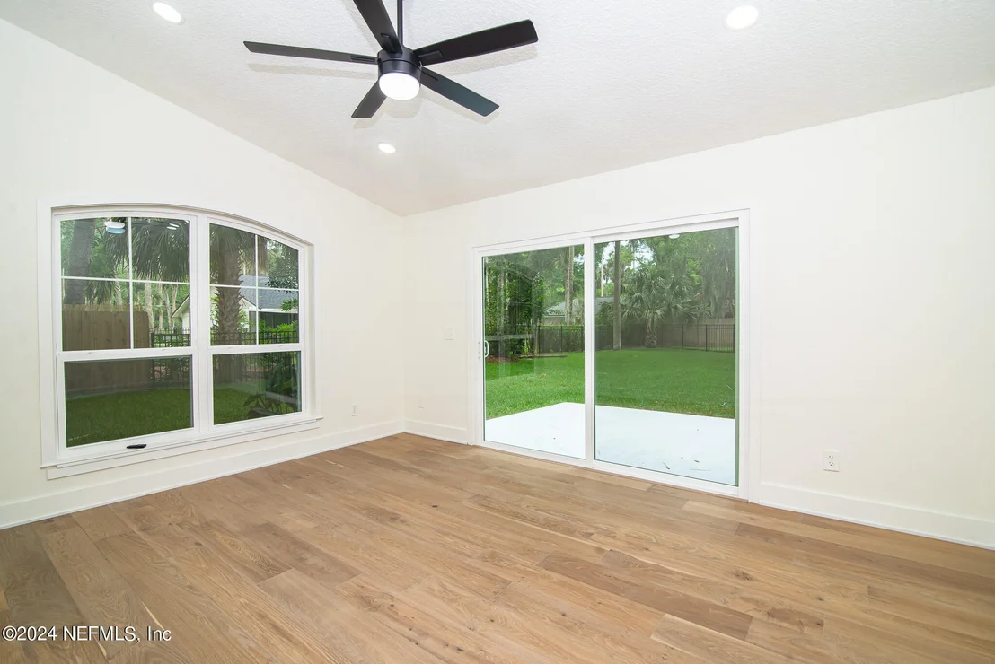 Photo of 89 VERANDA Lane