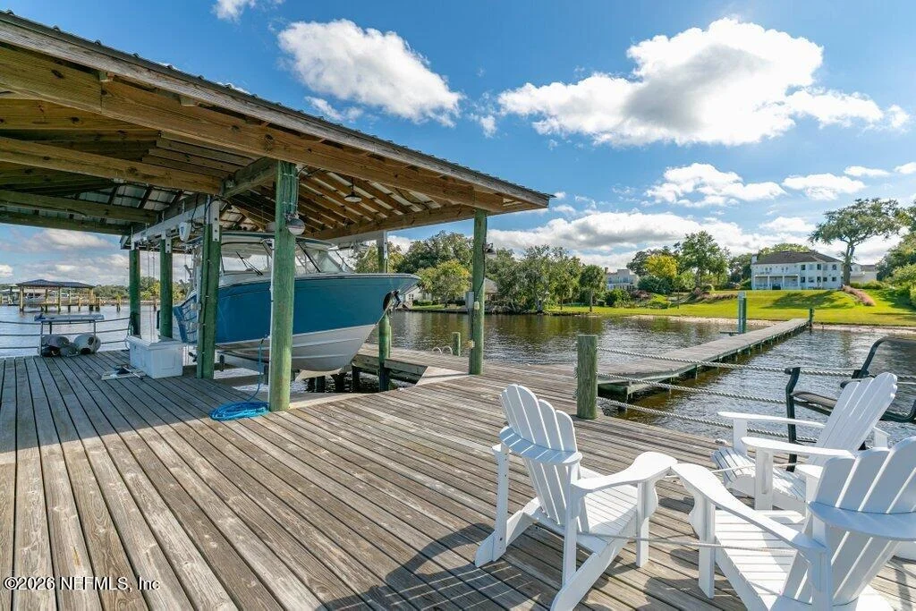 Photo of 4626 RIVER POINT Road W