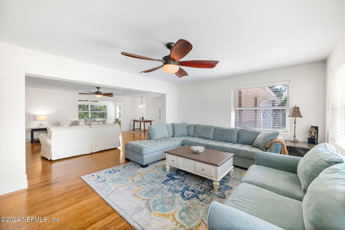 Photo of 6 OGLETHORPE Boulevard