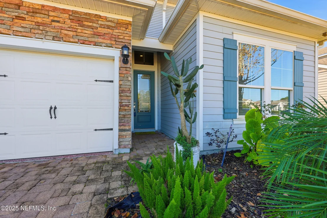 Photo of 105 CROWN COLONY Road