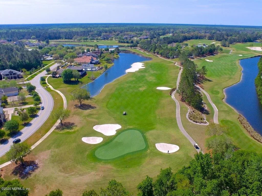 Photo of 2017 CROWN Drive
