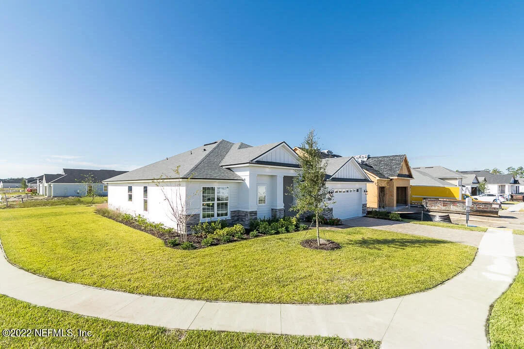 Photo of 106 THATCHAM Drive