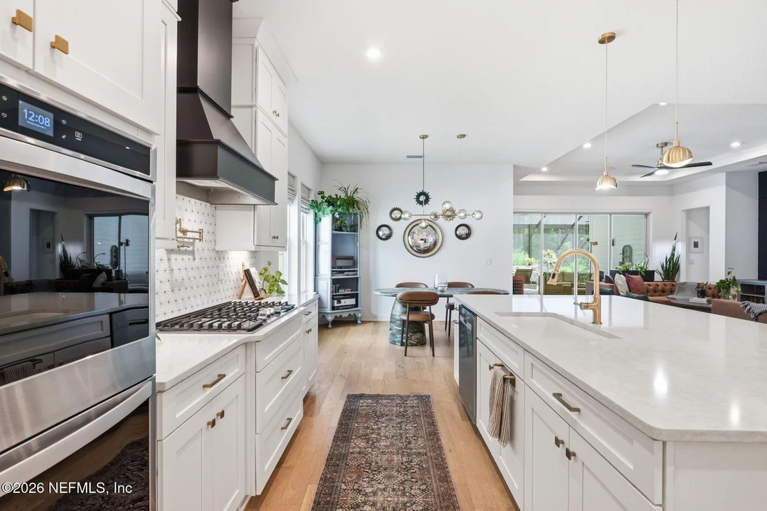 Photo of 156 TERRA OAKS Drive