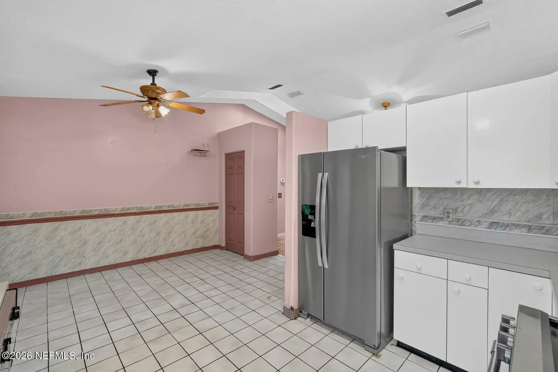 Photo of 108 MOHEGAN Road