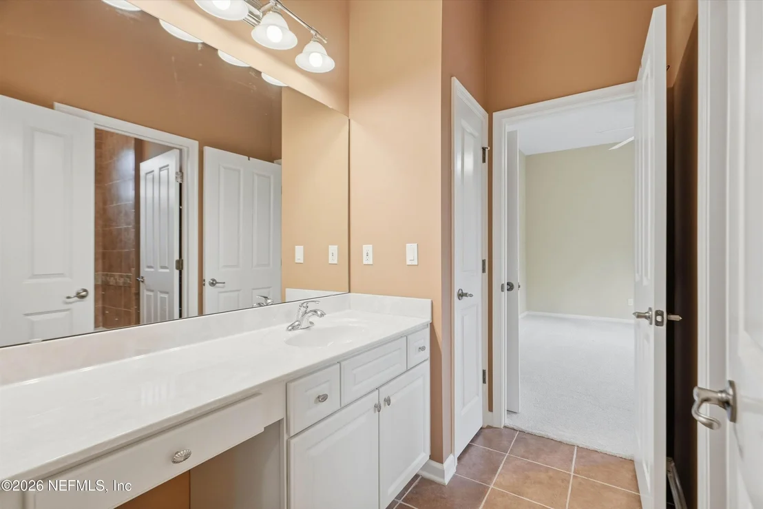 Photo of 560 SEBASTIAN Square