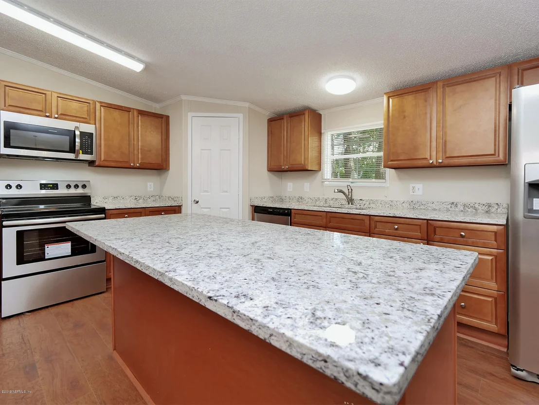 Photo of 7304 BOWDEN Circle