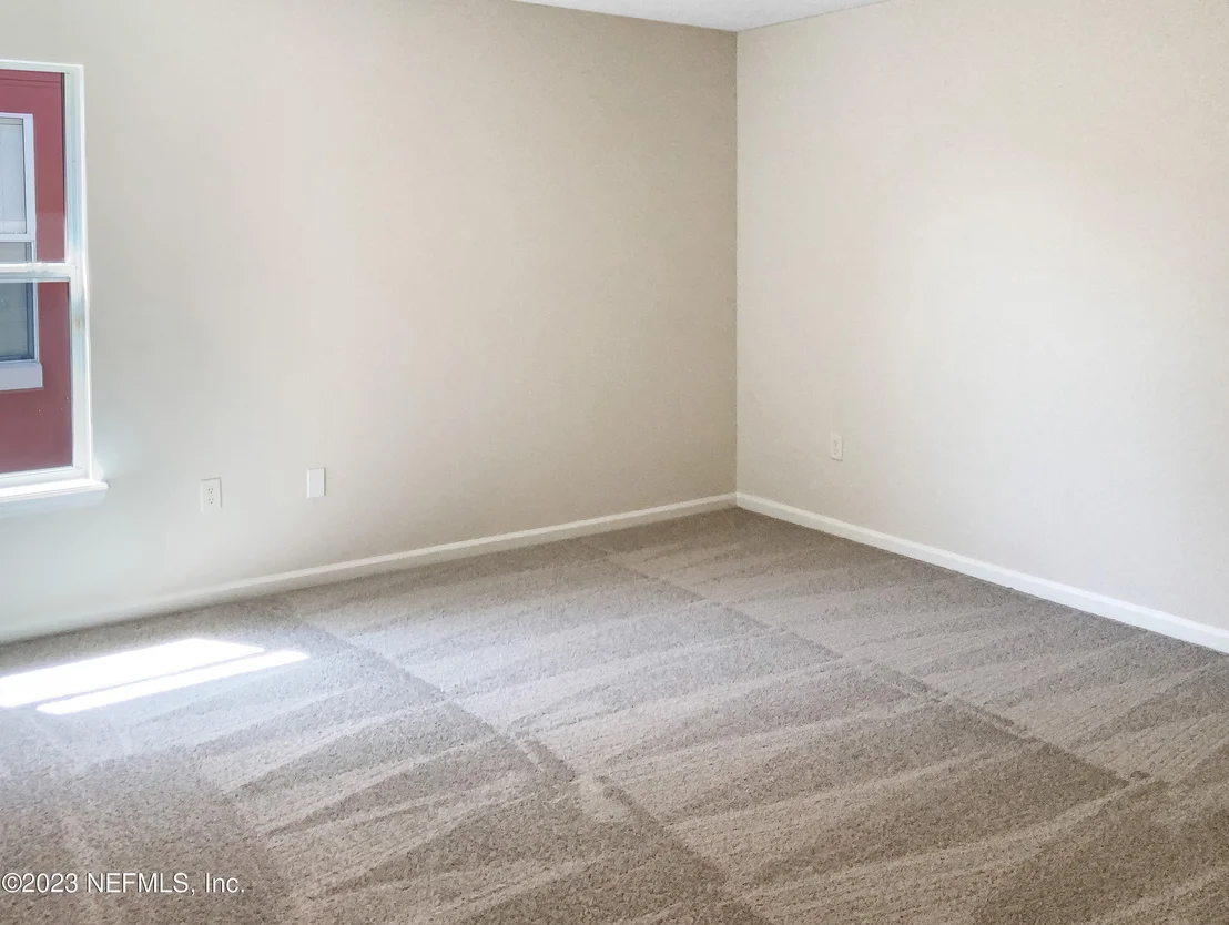 Photo of 894 MISTY OAK Drive