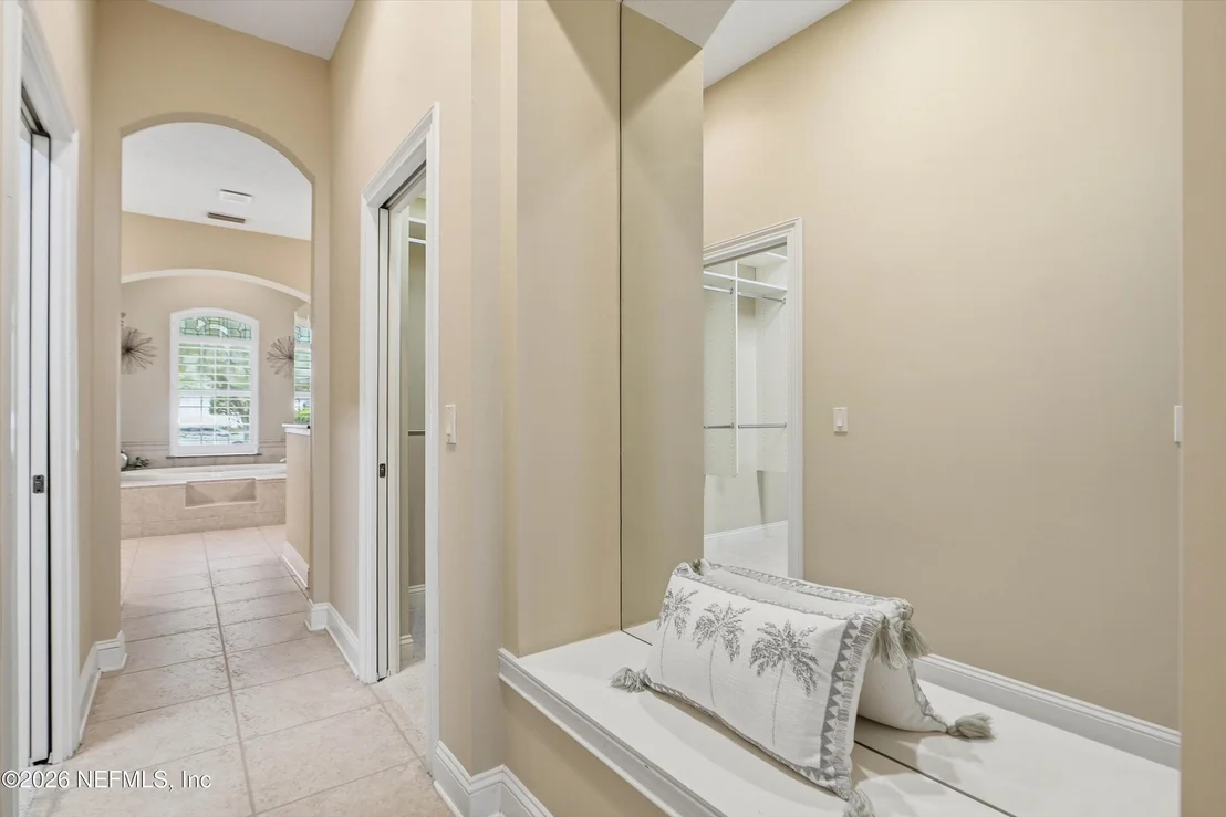 Photo of 560 SEBASTIAN Square