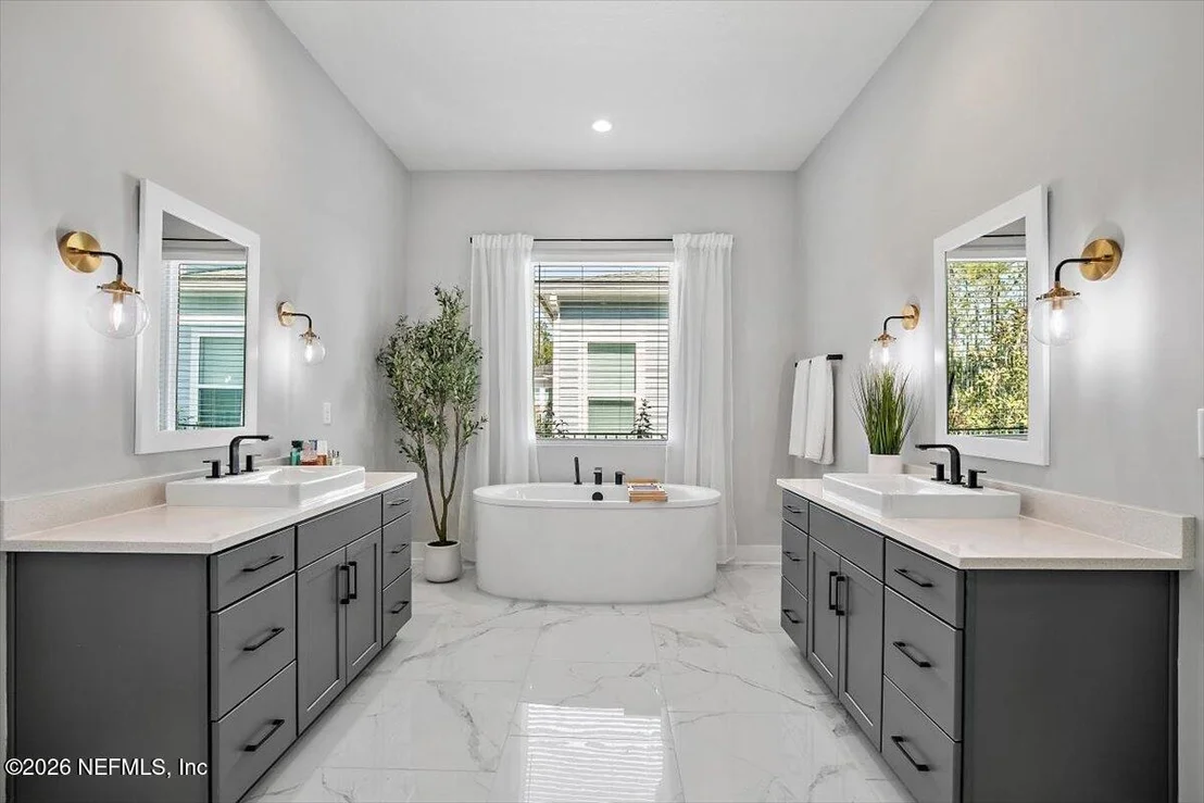 Photo of 616 SEAGROVE Drive