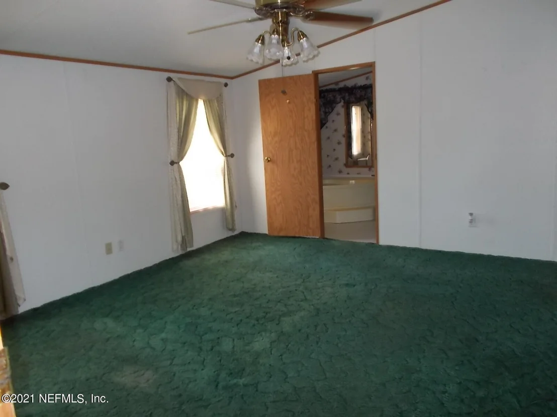 Photo of 35038 SPLIT OAK Drive