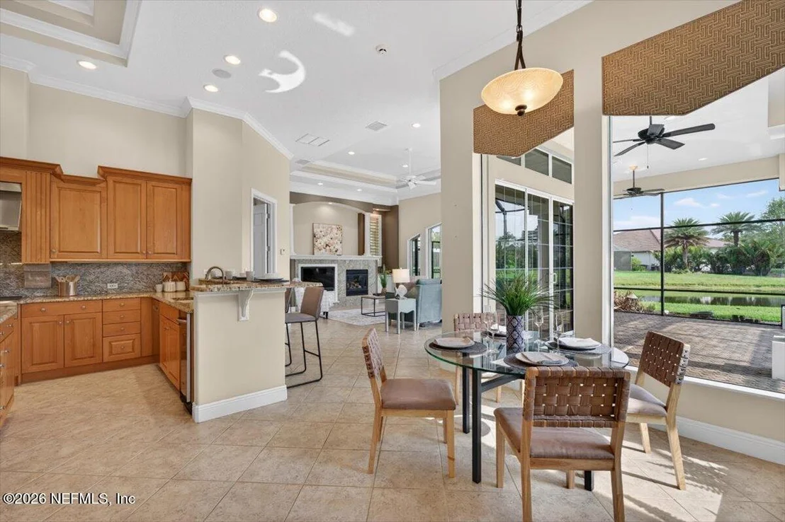 Photo of 161 N RIVER Drive
