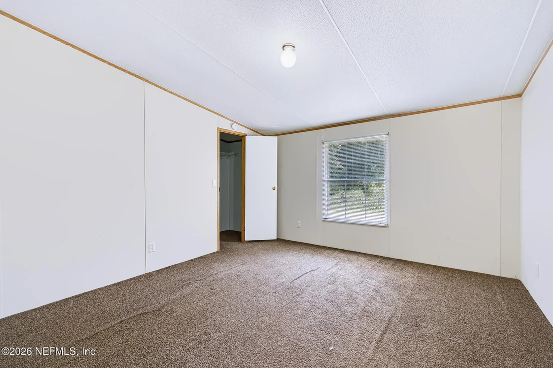 Photo of 134 BARDIN ESTATES Circle