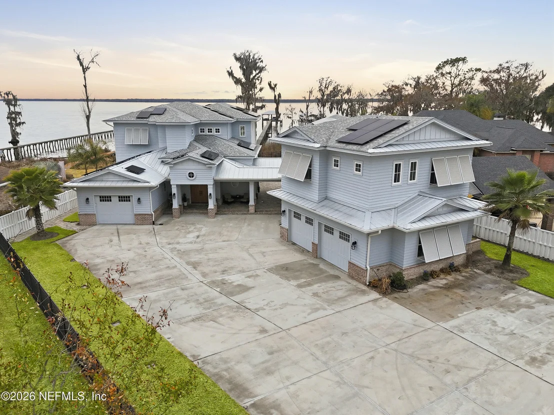 Photo of 5713 CROSSWINDS Circle