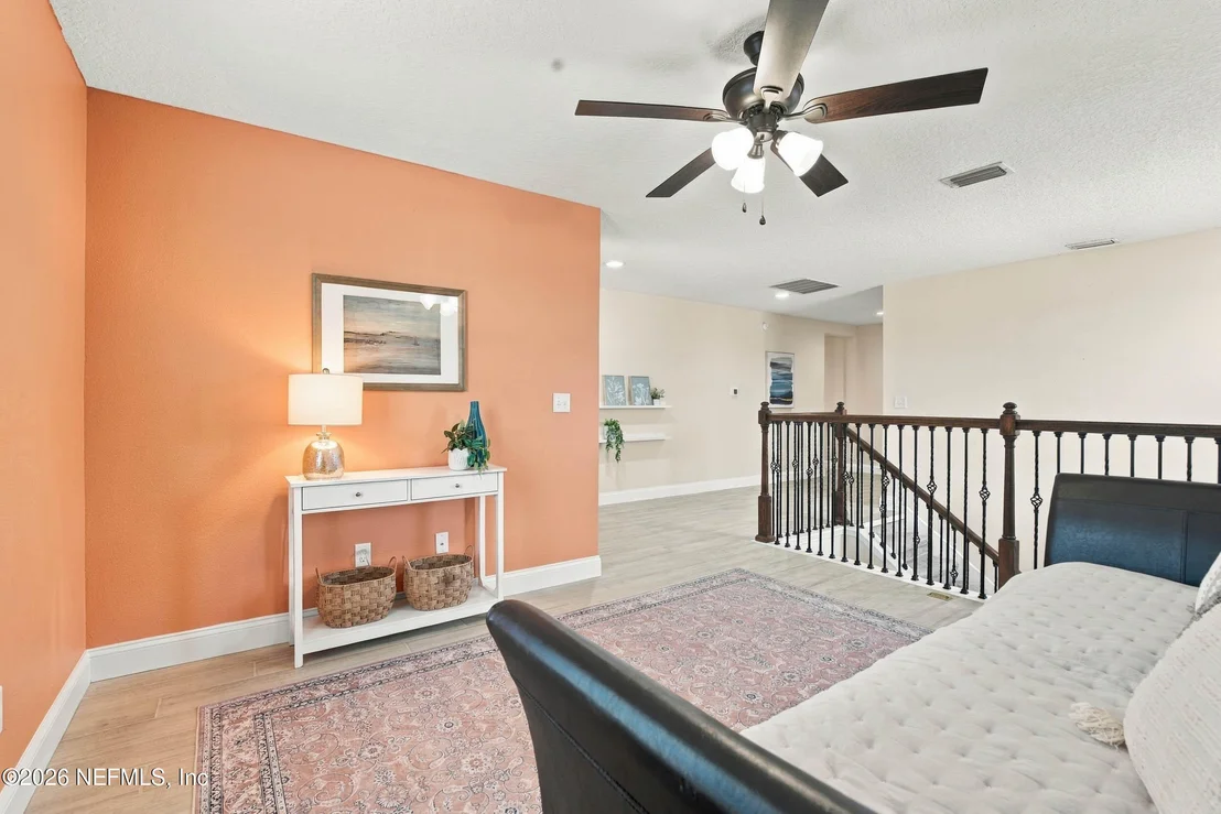 Photo of 219 DEERFIELD GLEN Drive