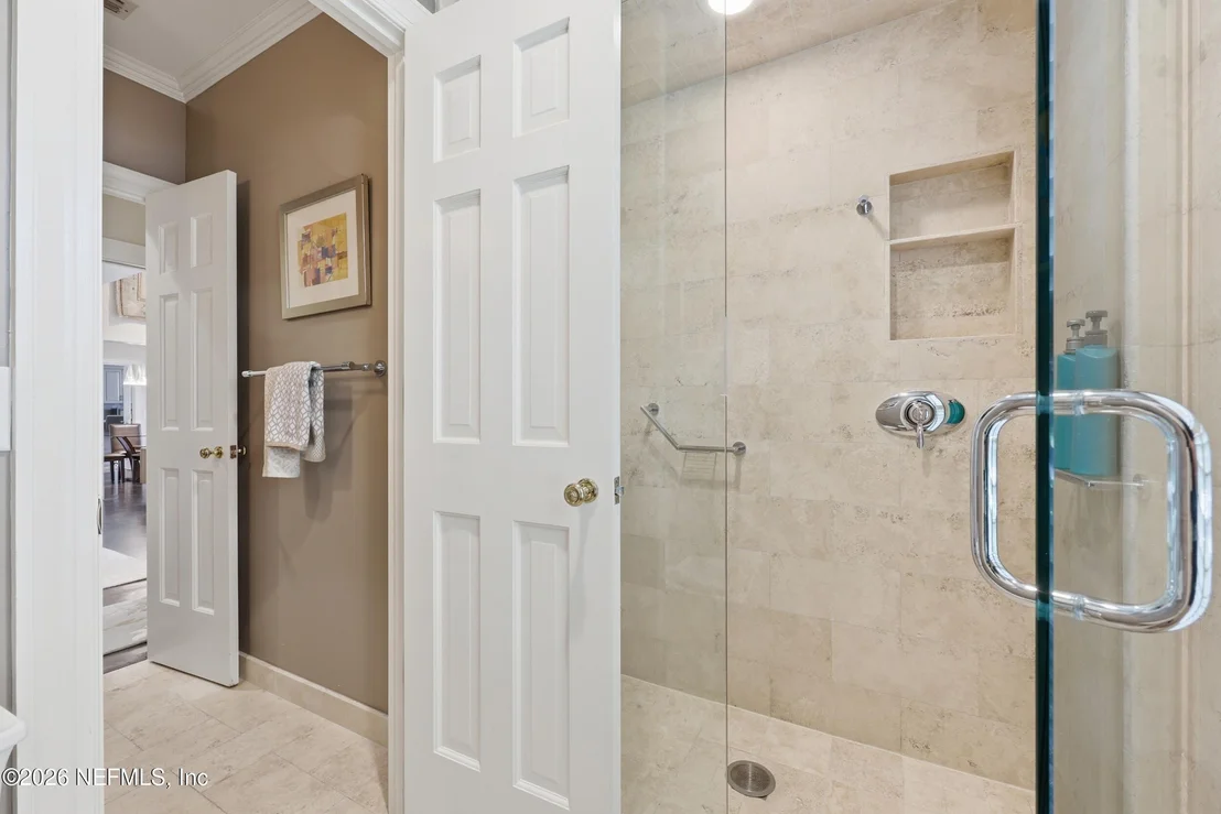 Photo of 2656 BEAUCLERC Road